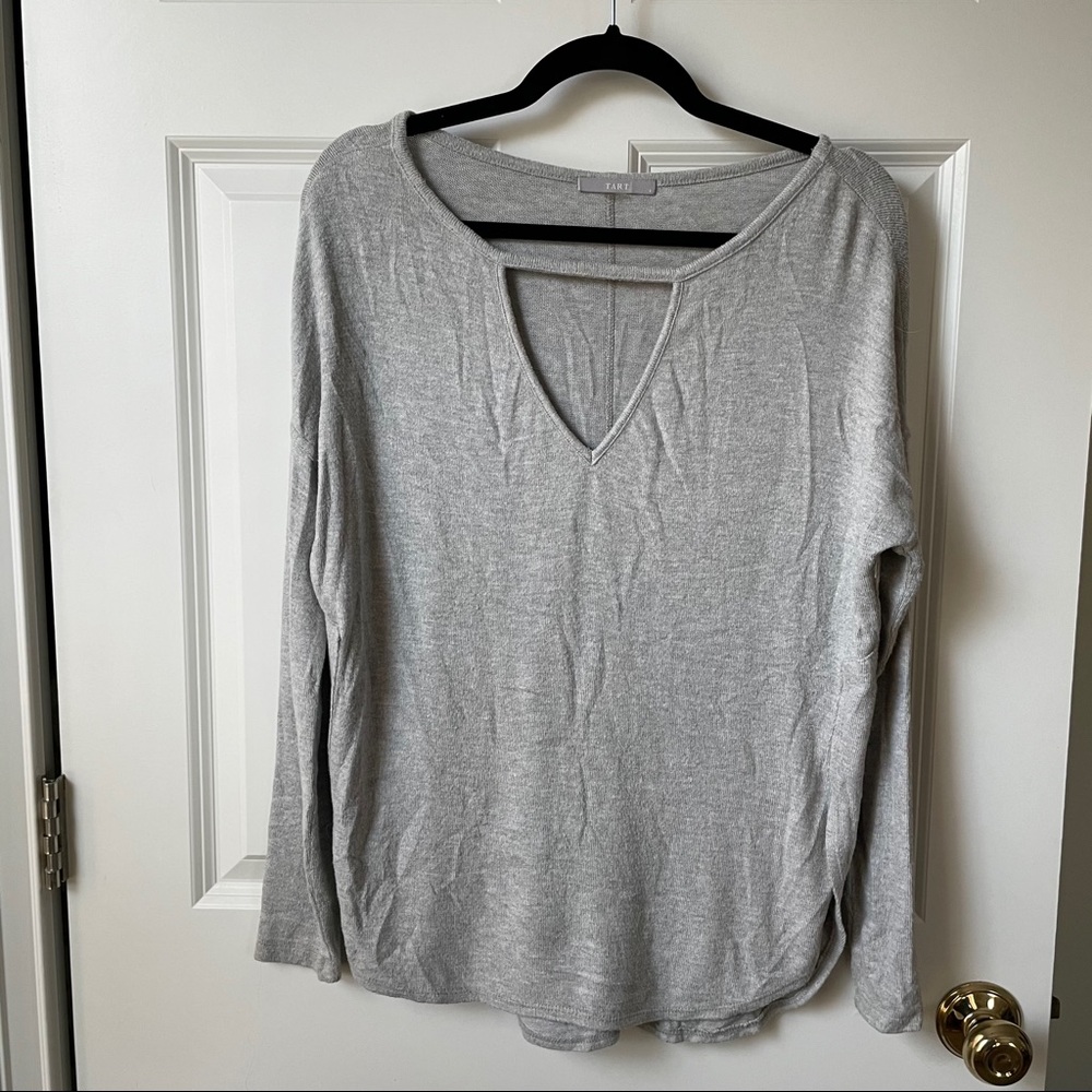 TART COLLECTIONS KEYHOLE SOFT GREY SWEATER
